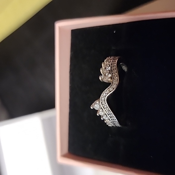 Pandora ring in the original box,size 7 - Picture 2 of 3